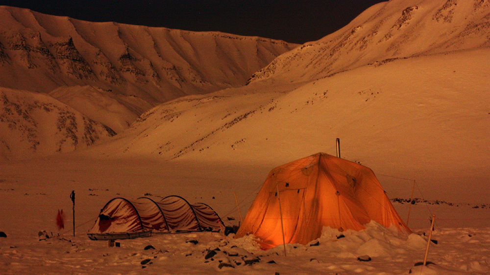Mit dem Zelt auf Spitzbergen